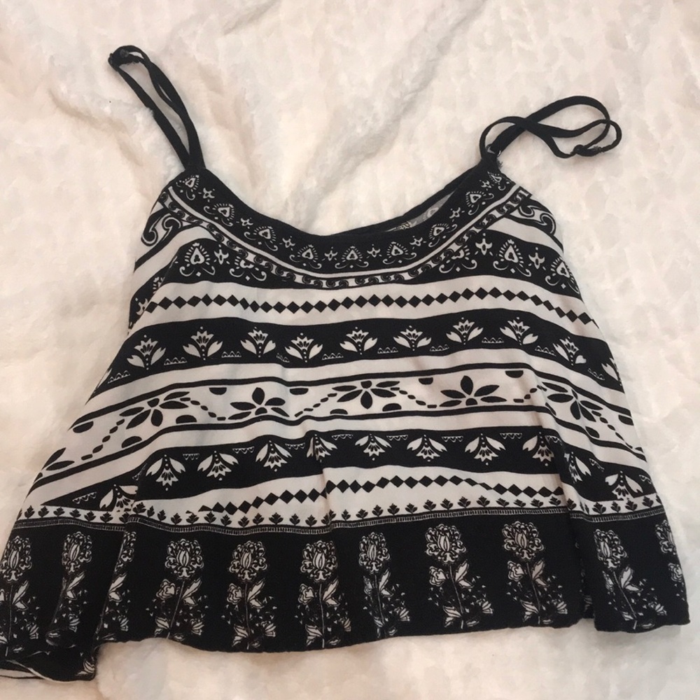 black and white float crop top